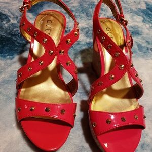 Guess size 8 women's wedge shoes